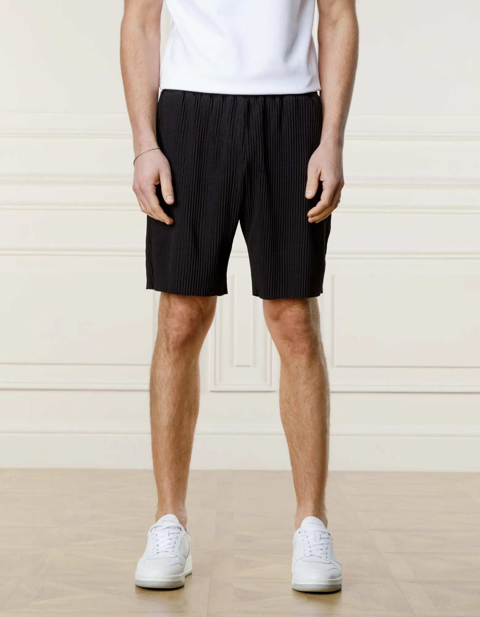 Black Pleated Short