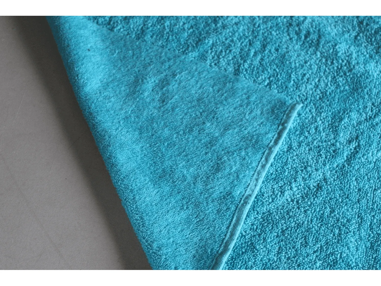 TURQUOISE- Pure Cotton Thick LUXURY TERRY TOWELLING Material for Beach wear, Bath robe and Baby 400gsm